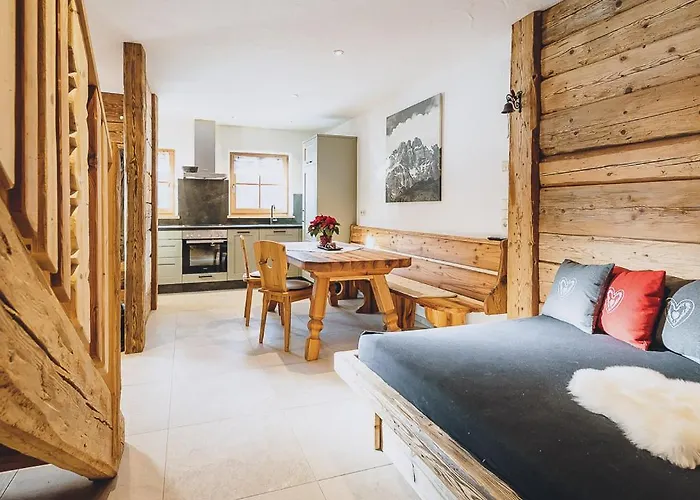 Adamhof Spielberg * 레오강